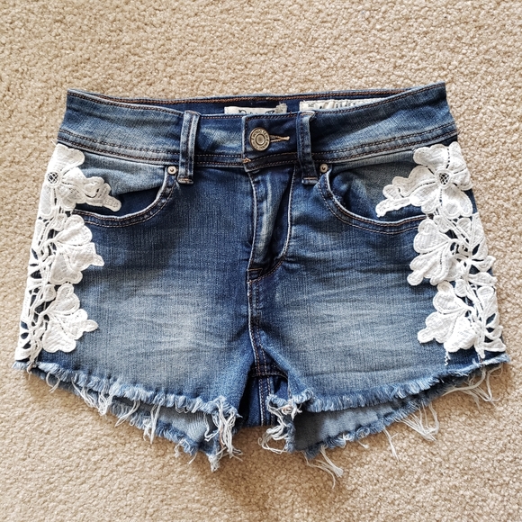 Indigo Rein Pants - INDIGO REIN Juniors Low Rise denim Shorts, Size 1